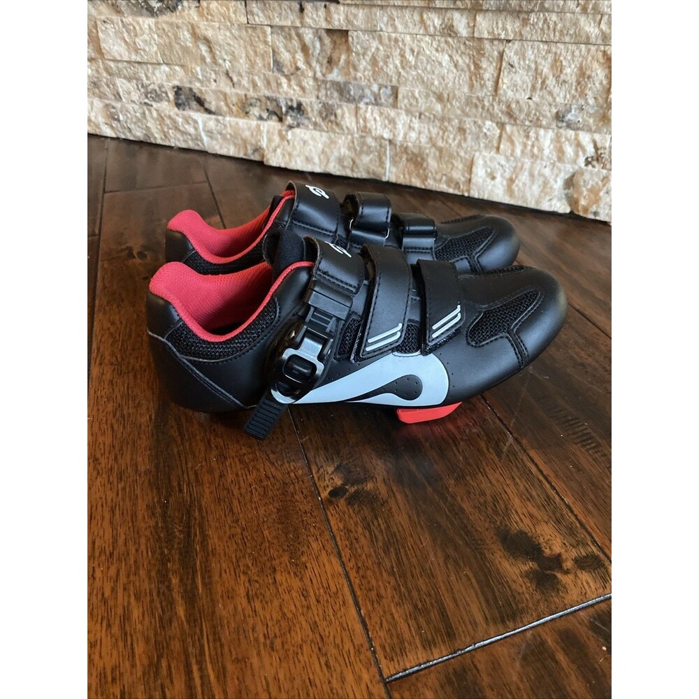 Peloton Cycling Shoes Size 37 Gently Used Great Condition